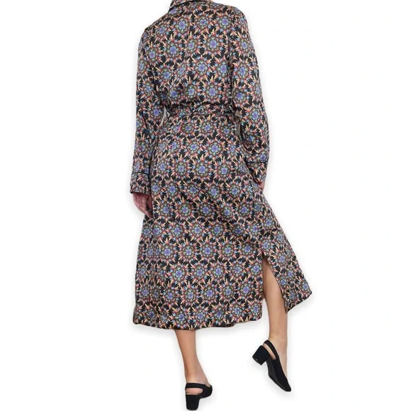 Peruvian Connection Tan and Black Kimono Robe - Picture 2 of 16